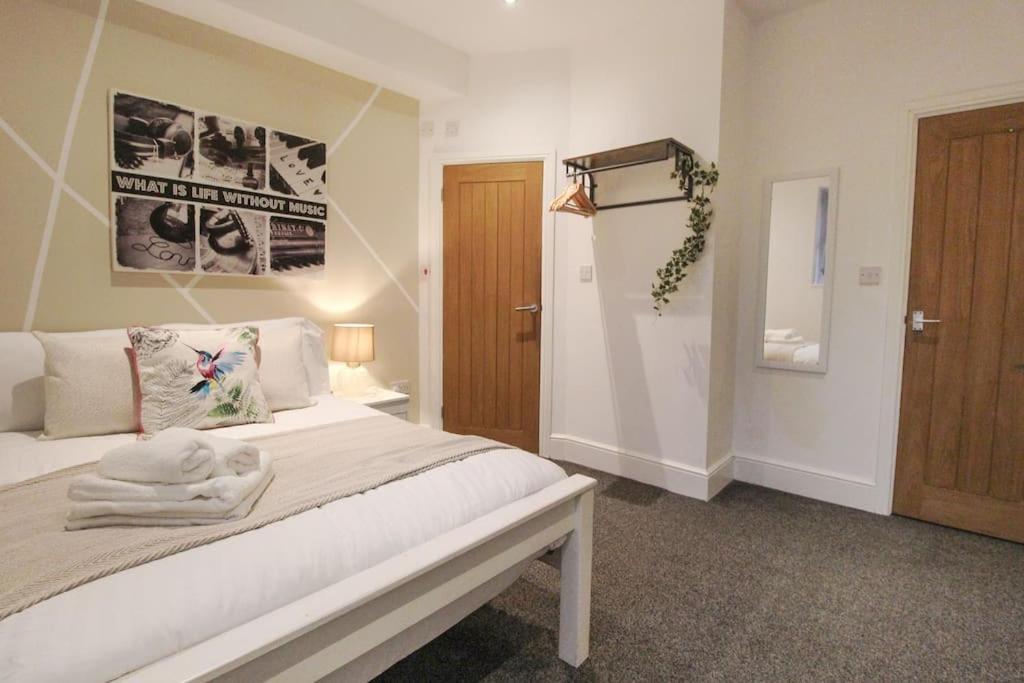 Spacious 1 Bed Apartment 1 Minute Walk From Square Nottingham Esterno foto