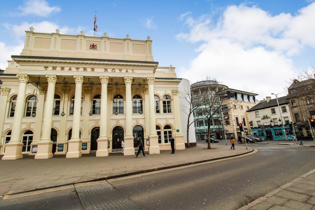 Spacious 1 Bed Apartment 1 Minute Walk From Square Nottingham Esterno foto